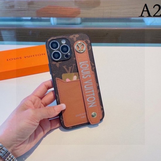 LOUIS VUITTON Louis Vuitton 2022SS Long-awaited product iphone carrying case LOUIS VUITTON Louis Vuitton 2022SS Long-awaited product iphone carrying case