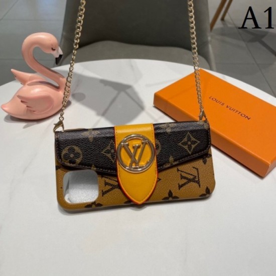 LOUIS VUITTON Louis Vuitton 2022SS Summer great success iphone carrying case LOUIS VUITTON Louis Vuitton 2022SS Summer great success iphone carrying case