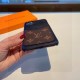 LOUIS VUITTON Louis Vuitton 2022SS This year's popular iphone carrying case LOUIS VUITTON Louis Vuitton 2022SS This year's popular iphone carrying case