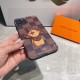 LOUIS VUITTON Louis Vuitton 2022SS Challenge the cheapest iphone carrying case LOUIS VUITTON Louis Vuitton 2022SS Challenge the cheapest iphone carrying case