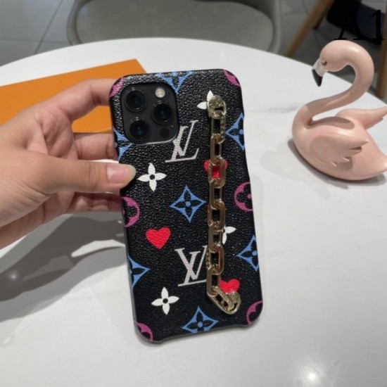 LOUIS VUITTON Louis Vuitton 2022SS Good impression 120% iphone carrying case LOUIS VUITTON Louis Vuitton 2022SS Good impression 120% iphone carrying case
