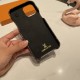LOUIS VUITTON Louis Vuitton 2022SS Good impression 120% iphone carrying case LOUIS VUITTON Louis Vuitton 2022SS Good impression 120% iphone carrying case