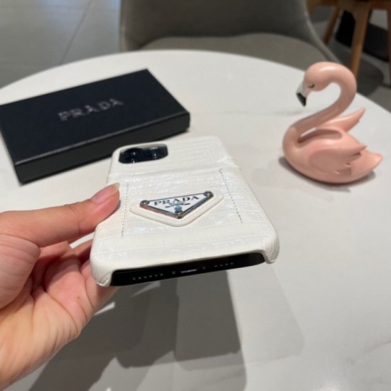 PRADA Prada 2022SS Limited quantity miracle arrival iphone carrying case PRADA Prada 2022SS Limited quantity miracle arrival iphone carrying case