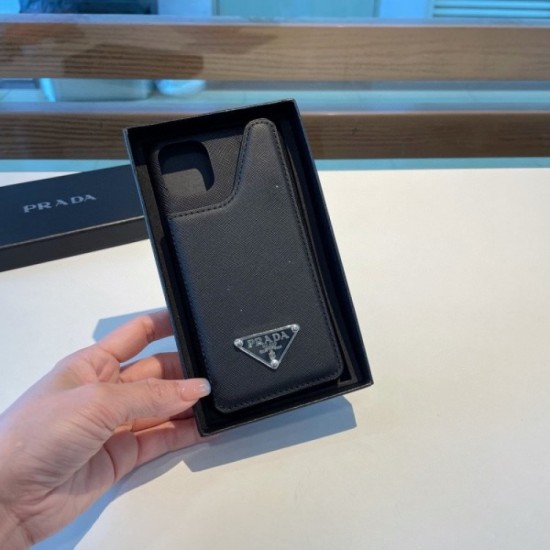 PRADA Prada 2022SS latest product inevitably sold out immediately iphone carrying case PRADA Prada 2022SS latest product inevitably sold out immediately iphone carrying case