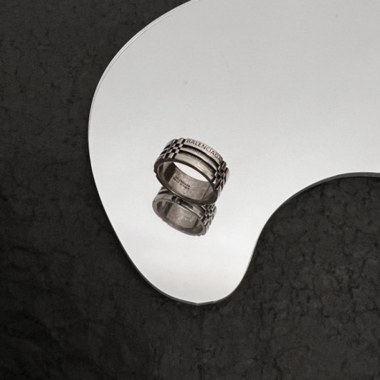 2022SS BALENCIAGA latest arrival ring 2022SS BALENCIAGA latest arrival ring
