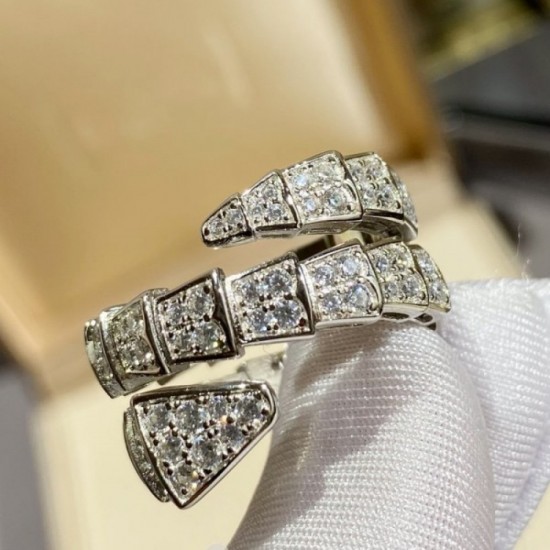 BVLGARI 2022SS Magazine publication ring BVLGARI 2022SS Magazine publication ring
