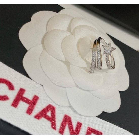 A rush of fans aiming for the new autumn CHANEL Chanel 2022AW ring A rush of fans aiming for the new autumn CHANEL Chanel 2022AW ring