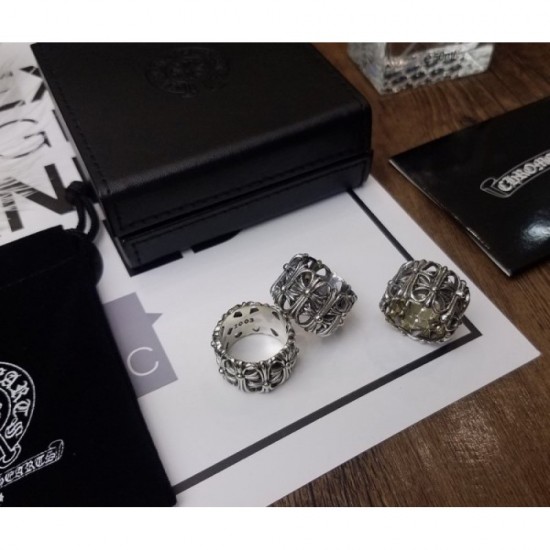 2022SS CHROME HEARTS Chrome Hearts A strong ring that stands out 2022SS CHROME HEARTS Chrome Hearts A strong ring that stands out