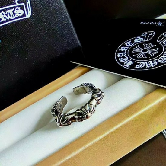 2022SS CHROME HEARTS Chrome Hearts New ring with excellent assertiveness 2022SS CHROME HEARTS Chrome Hearts New ring with excellent assertiveness