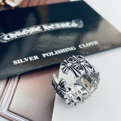 2022SS CHROME HEARTS Chrome Hearts ring showing the popularity