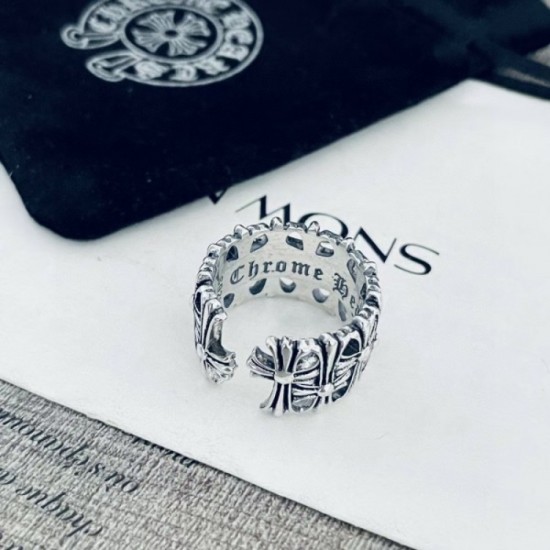 2022SS CHROME HEARTS Chrome Hearts ring showing the popularity 2022SS CHROME HEARTS Chrome Hearts ring showing the popularity