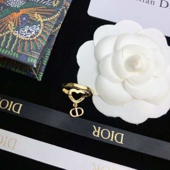 Autumn new work DIOR Dior 2022AW ring that can be seen one after another Autumn new work DIOR Dior 2022AW ring that can be seen one after another