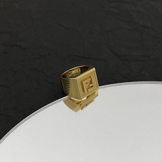 Only 1 point! VIP customer sale FENDI Fendi 2022AW ring Only 1 point! VIP customer sale FENDI Fendi 2022AW ring