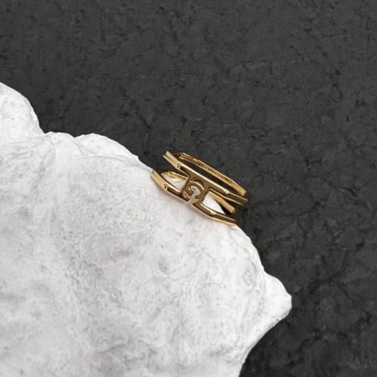 GUCCI Gucci 2022SS Affordable! Fashionable ring GUCCI Gucci 2022SS Affordable! Fashionable ring