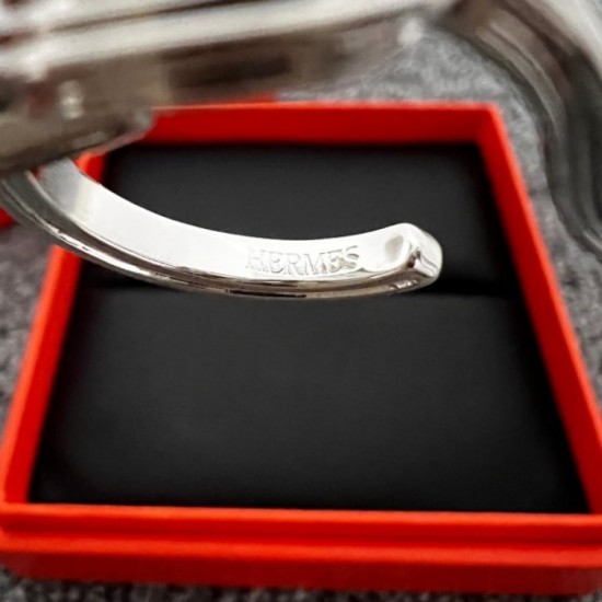 HERMES Hermes 2022AW ring for elegant casual coordination HERMES Hermes 2022AW ring for elegant casual coordination