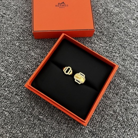 Popular style sold this year HERMES Hermes 2022AW ring Popular style sold this year HERMES Hermes 2022AW ring