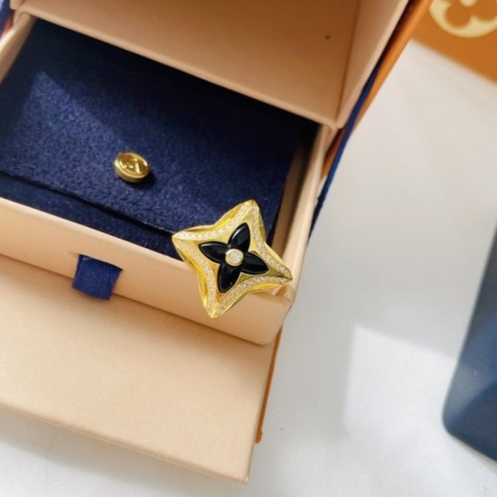 Adult-like texture LOUIS VUITTON Louis Vuitton 2022AW ring Adult-like texture LOUIS VUITTON Louis Vuitton 2022AW ring