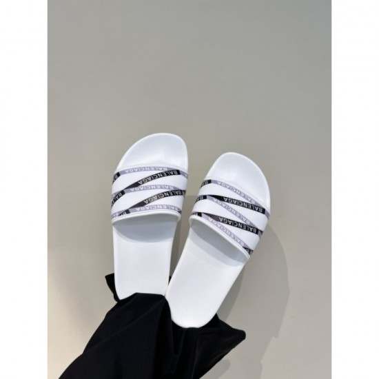 New Mule 2022SS BALENCIAGA this summer New Mule 2022SS BALENCIAGA this summer