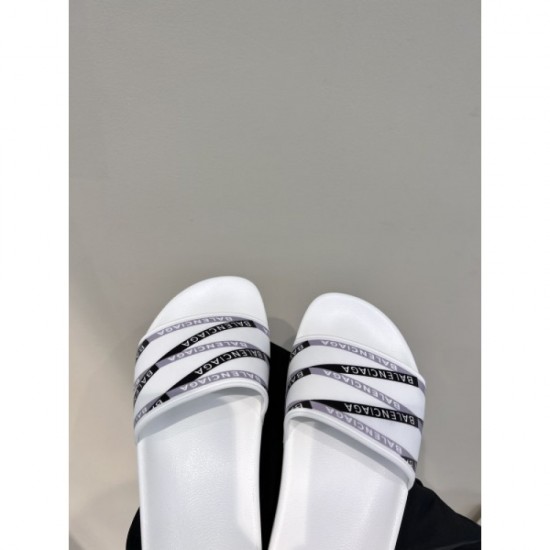New Mule 2022SS BALENCIAGA this summer New Mule 2022SS BALENCIAGA this summer