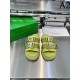 Mule 2022SS BOTTEGA VENETA active at the turn of the season Mule 2022SS BOTTEGA VENETA active at the turn of the season
