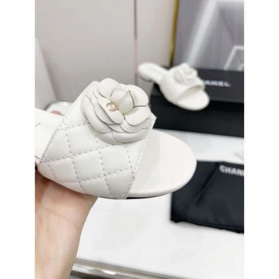 Essential item for fashion people Mule 2022SS CHANEL Chanel Essential item for fashion people Mule 2022SS CHANEL Chanel