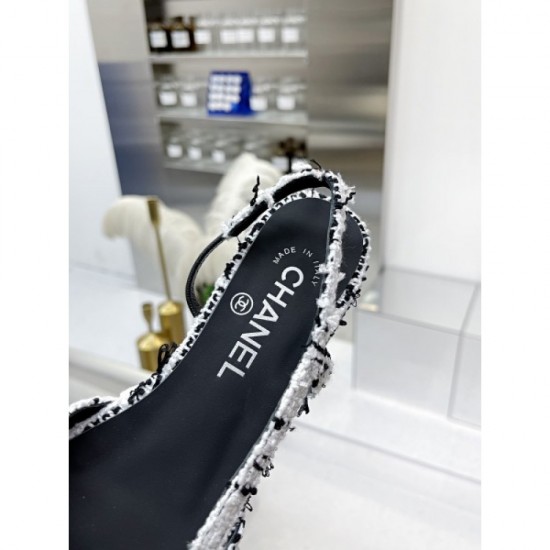 Items with a strong presence Flat sandals 2022SS CHANEL Chanel Items with a strong presence Flat sandals 2022SS CHANEL Chanel