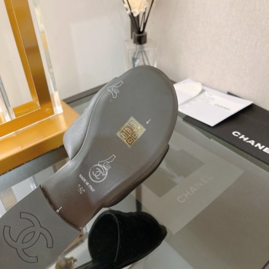 Sold out There is no doubt that it will be a big success in the summer Mule 2022SS CHANEL Chanel Sold out There is no doubt that it will be a big success in the summer Mule 2022SS CHANEL Chanel