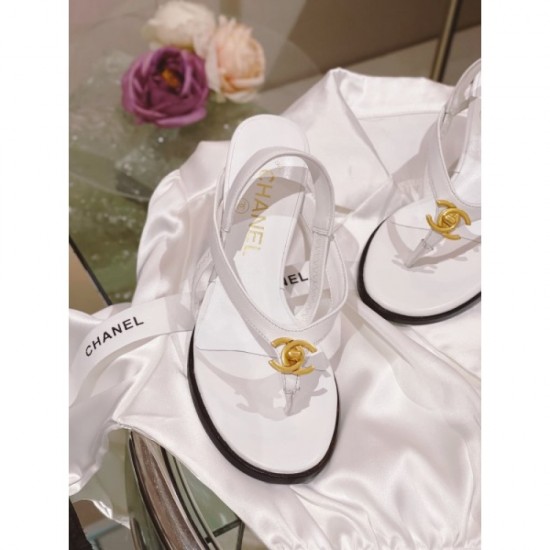 Your own styling Medium heel slippers 2022SS CHANEL Chanel Your own styling Medium heel slippers 2022SS CHANEL Chanel