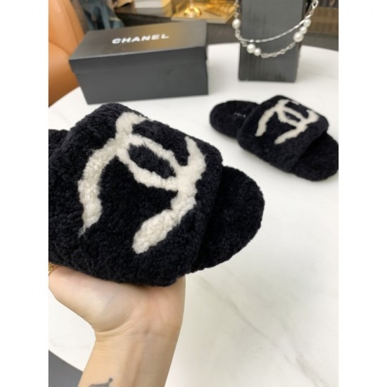 2022AW Fur Sabot Shoes Pre-order item CHANEL Chanel 2022AW Fur Sabot Shoes Pre-order item CHANEL Chanel
