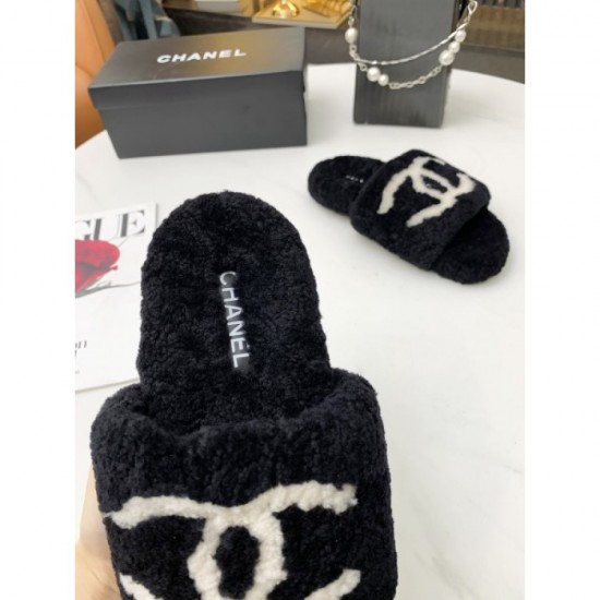 2022AW Fur Sabot Shoes Pre-order item CHANEL Chanel 2022AW Fur Sabot Shoes Pre-order item CHANEL Chanel