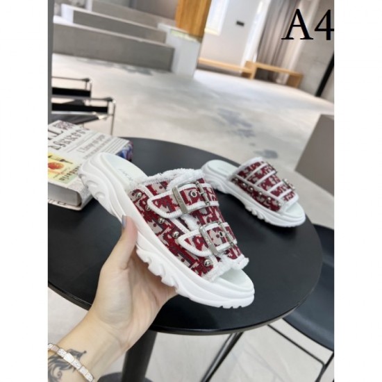 A flood of fans aiming for new summer slippers 2022SS DIOR Dior A flood of fans aiming for new summer slippers 2022SS DIOR Dior