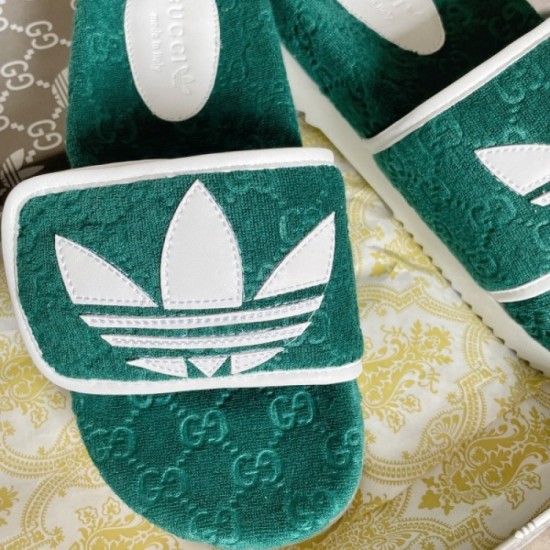 Inevitable battle! Slippers 2022SS GUCCI Gucci that you definitely want to check Inevitable battle! Slippers 2022SS GUCCI Gucci that you definitely want to check