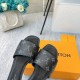 Slippers that can be used regardless of the scene 2022SS LOUIS VUITTON Louis Vuitton Slippers that can be used regardless of the scene 2022SS LOUIS VUITTON Louis Vuitton