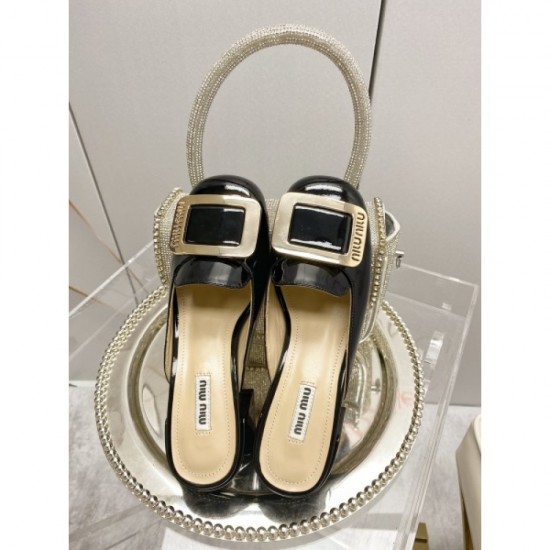 High-heeled slippers with sophisticated charm 2022SS MIU MIU High-heeled slippers with sophisticated charm 2022SS MIU MIU