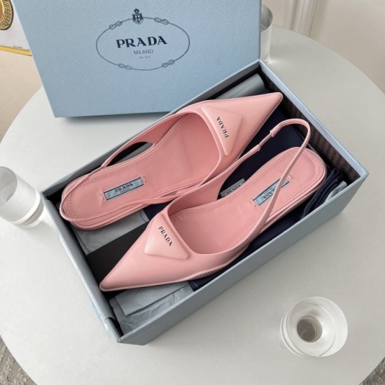 Spring / Summer latest work sold out inevitably flat sandals 2022SS PRADA Prada Spring / Summer latest work sold out inevitably flat sandals 2022SS PRADA Prada