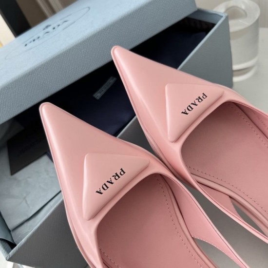 Spring / Summer latest work sold out inevitably flat sandals 2022SS PRADA Prada Spring / Summer latest work sold out inevitably flat sandals 2022SS PRADA Prada
