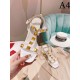 This summer's favorite rivet sandals 2022SS VALENTINO Valentino This summer's favorite rivet sandals 2022SS VALENTINO Valentino