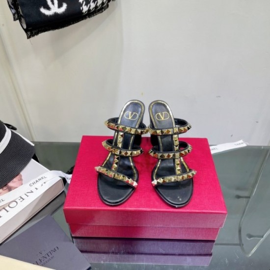 Summer season feature high heel slippers 2022SS VALENTINO Valentino Summer season feature high heel slippers 2022SS VALENTINO Valentino
