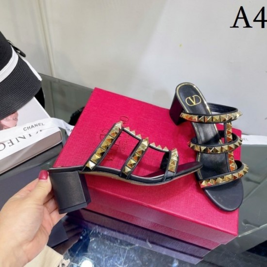 New Sale This Season High Heels Slippers 2022SS VALENTINO Valentino New Sale This Season High Heels Slippers 2022SS VALENTINO Valentino