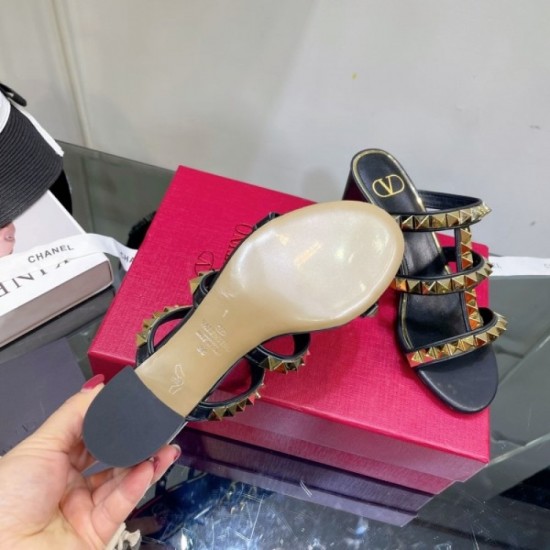 New Sale This Season High Heels Slippers 2022SS VALENTINO Valentino New Sale This Season High Heels Slippers 2022SS VALENTINO Valentino