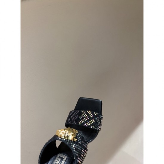 High heel slippers becoming mainstream 2022SS VERSACE Versace High heel slippers becoming mainstream 2022SS VERSACE Versace