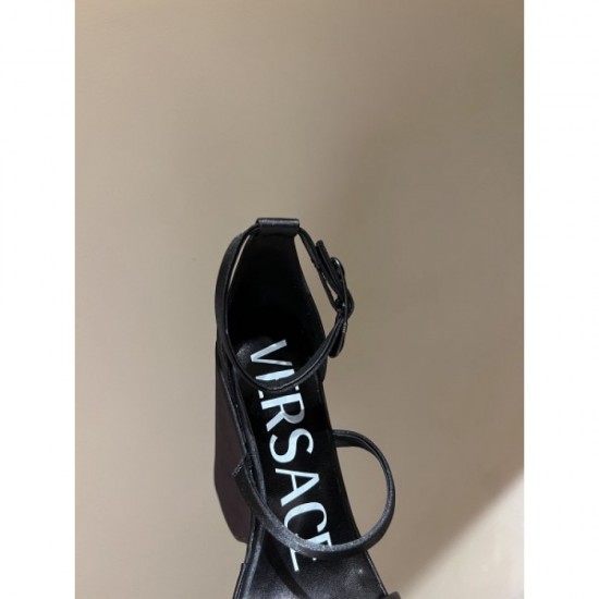Light impression in summer High heel sandals 2022SS VERSACE Versace Light impression in summer High heel sandals 2022SS VERSACE Versace