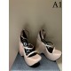 Spring / Summer adult outfit high heel sandals 2022SS VERSACE Versace Spring / Summer adult outfit high heel sandals 2022SS VERSACE Versace