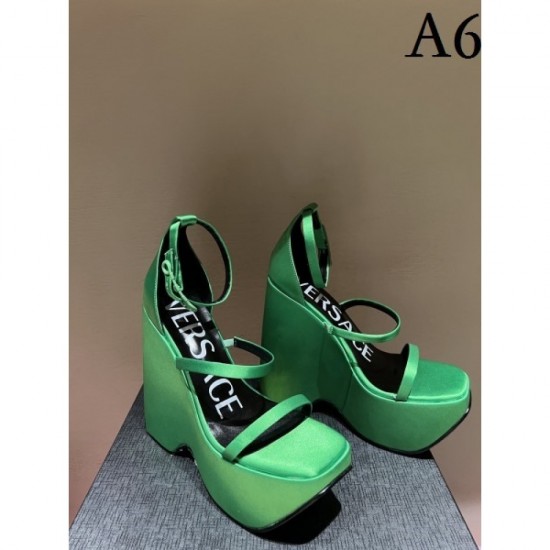 Spring / Summer adult outfit high heel sandals 2022SS VERSACE Versace Spring / Summer adult outfit high heel sandals 2022SS VERSACE Versace