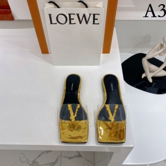 Attractive point Flat slippers 2022SS VERSACE Versace Attractive point Flat slippers 2022SS VERSACE Versace