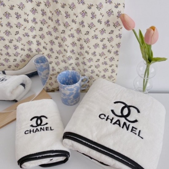 CHANEL Chanel This spring and summer strongest item towel 2022SS CHANEL Chanel This spring and summer strongest item towel 2022SS