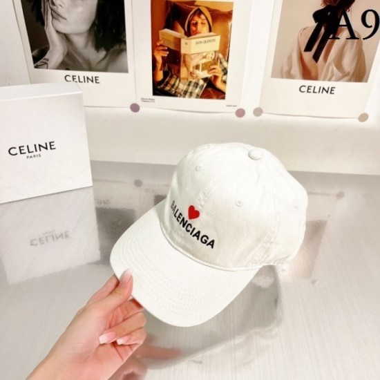 Balenciaga BALENCIAGA 2022SS Cap / Hat Fashionable half a step ahead Balenciaga BALENCIAGA 2022SS Cap / Hat Fashionable half a step ahead
