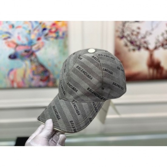 Balenciaga BALENCIAGA 2022SS Cap / Hat A long-time favorite item Balenciaga BALENCIAGA 2022SS Cap / Hat A long-time favorite item