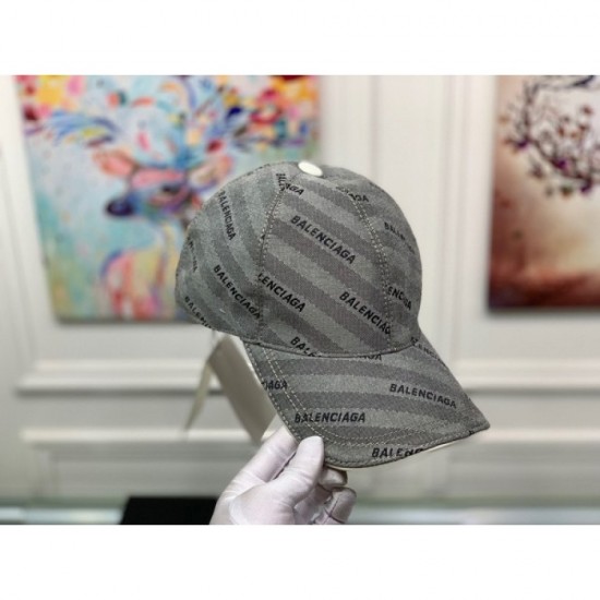 Balenciaga BALENCIAGA 2022SS Cap / Hat A long-time favorite item Balenciaga BALENCIAGA 2022SS Cap / Hat A long-time favorite item