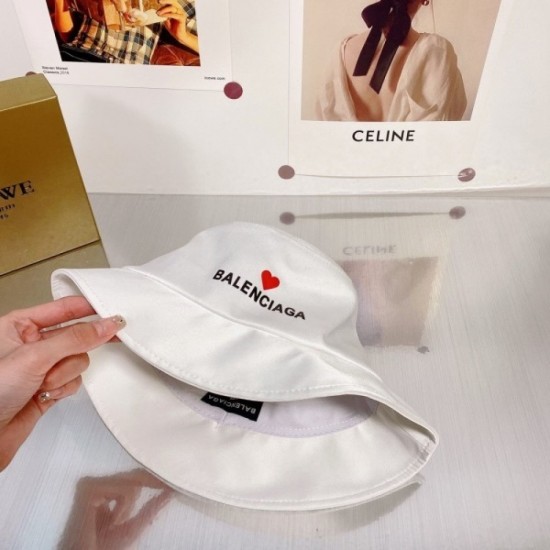 Balenciaga BALENCIAGA 2022SS Cap / Hat Adult-like design Balenciaga BALENCIAGA 2022SS Cap / Hat Adult-like design
